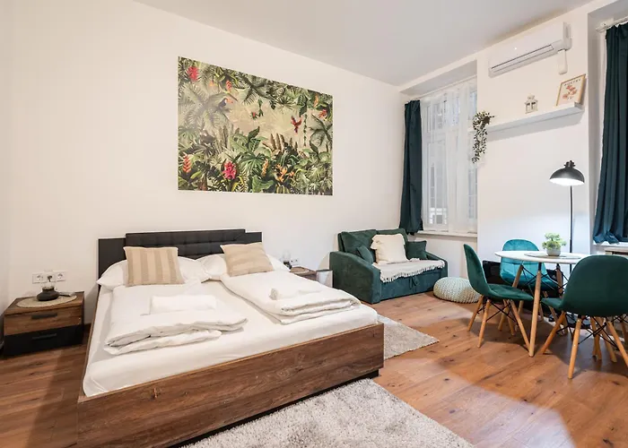 D68 - Downtown Cozy Suite - Best Location By Bqa